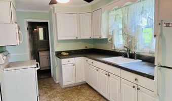 5 Consaul Rd, Albany, NY 12205