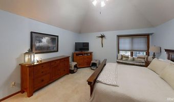114 Chaudoin Dr, Angola, IN 46703
