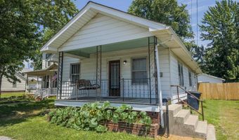 218 N 5th St, Albion, IL 62806