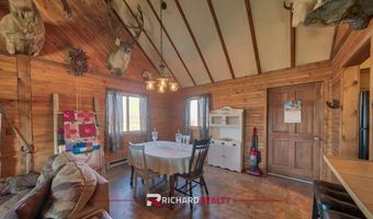 16 Caddis Ln, Cody, WY 82414