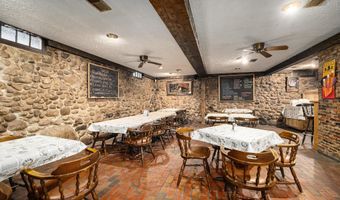 1071 32nd St, Allegan, MI 49010