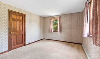 8 Bean Hill Rd, Belmont, NH 03220