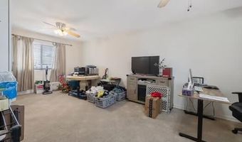 11428 Redwood St, Armona, CA 93202