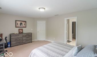 715 Hohlier Ln, Avon, IN 46123