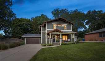 2716 53rd St, Des Moines, IA 50310