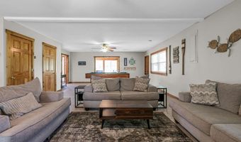 633 Cottonwood Cir, Ashland, NE 68003
