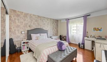 7501 DEMOCRACY Blvd B-218, Bethesda, MD 20817