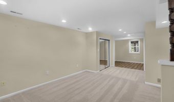 2206 FORT WARD Pl, Alexandria, VA 22304