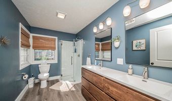 111 Moyne Dr, Abilene, KS 67410