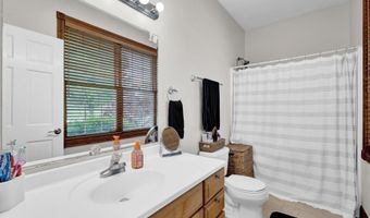 430 Summer Lake Dr, Bedford, IN 47421