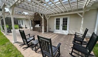 18 Heather Ln, Alfred, ME 04002
