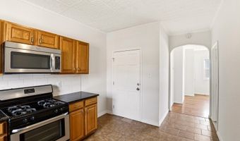 174 Orient St, Bayonne, NJ 07002
