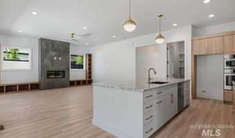 4637 N Collister Dr, Boise, ID 83703