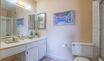 725 N Royal Crest Cir 231, Las Vegas, NV 89169