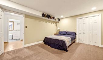 124 Cloud Peak Dr, Buffalo, WY 82834