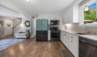 253 Sperry Rd, Bristol, CT 06010