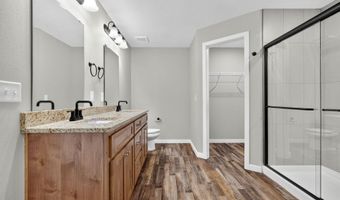 421 Beavertail Rd, Ash Grove, MO 65604