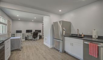 1617 19th St, Cody, WY 82414