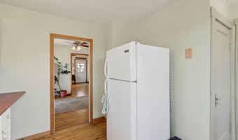 2386 N Belfast Ave, Augusta, ME 04330