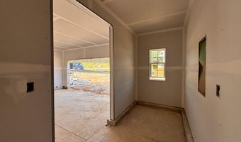 274 Rough Ridge Trl 33, Aberdeen, NC 28315