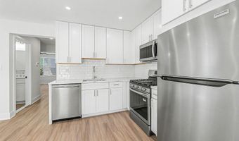 38 N Boston Ave B Upper, Atlantic City, NJ 08401
