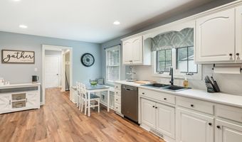 306 Edgewood Dr, Bardstown, KY 40004