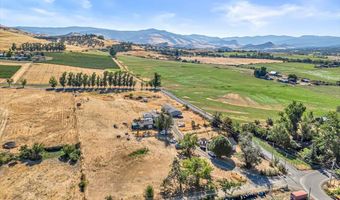 1330 N Mountain Ave, Ashland, OR 97520