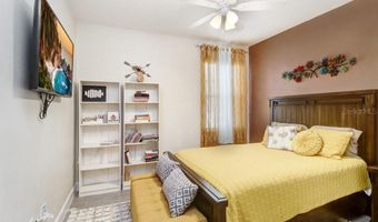 5425 WISHING ARCH Dr, Apollo Beach, FL 33572