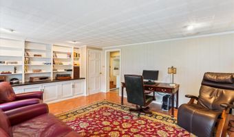 8710 LOWELL St, Bethesda, MD 20817