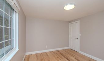 5120 Hensley Dr, Ann Arbor, MI 48103
