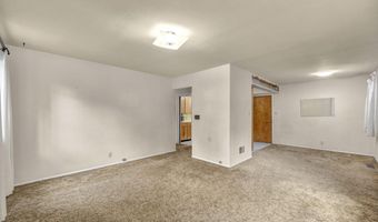 221 S Iris St, Carson City, NV 89703