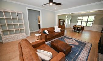 1637 JAMES BURT Pkwy, Auburn, AL 36830