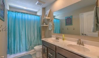6113 OLDENBERG Dr SE, Albuquerque, NM 87106