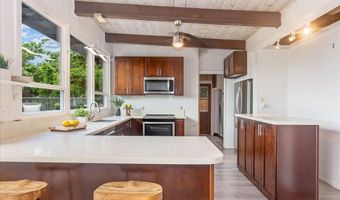 47-174 Kamehameha Hwy, Kaneohe, HI 96744