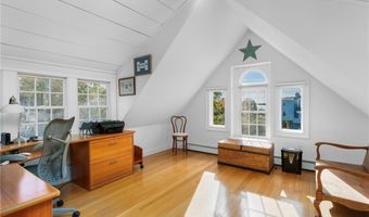 27 W Willow Ln, Charlestown, RI 02813