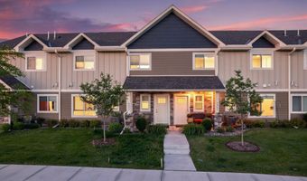 6995 Linwood Dr NE, Albertville, MN 55301