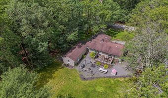 126 Lenape Trl, Albrightsville, PA 18210