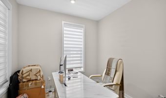 43498 MADISON SPRINGS Ter, Ashburn, VA 20148