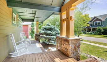11668 E Laketowne Dr, Albertville, MN 55301