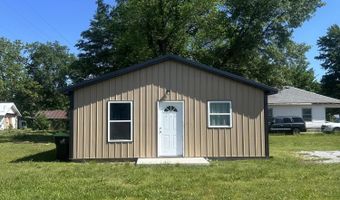 510 W 2nd St, Baxter Springs, KS 66713