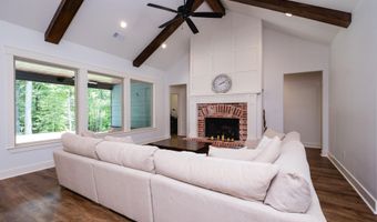 4032 Eagle Valley Dr, Benton, AR 72019
