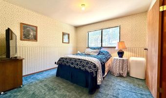 167 Linda Dr, Arnold, CA 95223