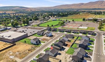 1209 17th St, Benton City, WA 99320