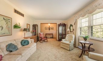 827 W Cunningham St, Alcoa, TN 37701