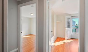 243 Col John Gardner Rd, Narragansett, RI 02882