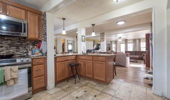 40 Cedar St, Johnston, RI 02919
