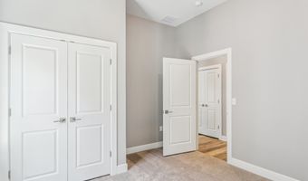 429 E Lexington Ln, Andover, KS 67002