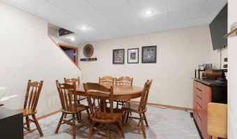 N9166 KERNAN Avenue, Appleton, WI 54915