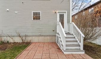 22 Patrick St 22, Arlington, MA 02474