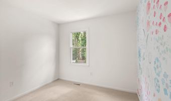 8470 NICOLE Ct, Annandale, VA 22003